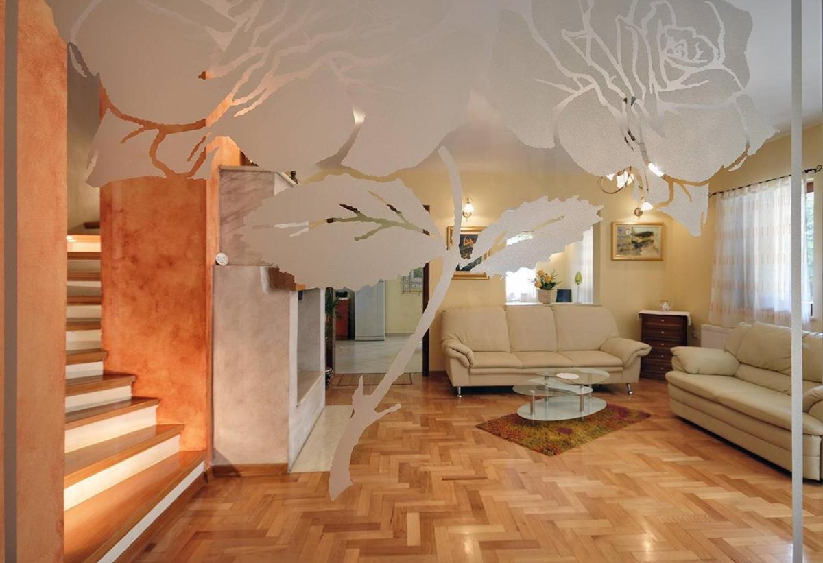 Villa Nina Medulin Bagian luar foto