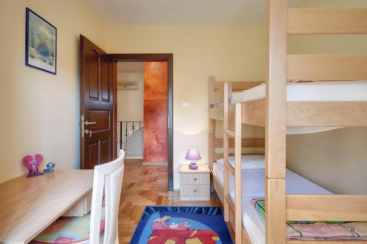 Villa Nina Medulin Bagian luar foto
