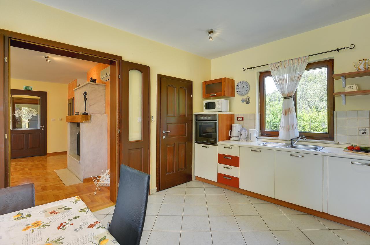 Villa Nina Medulin Bagian luar foto